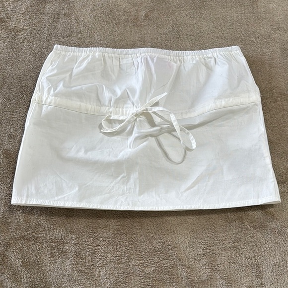 Edikted White Poplin Bustier Top with Bow Detail - Picture 2 of 10